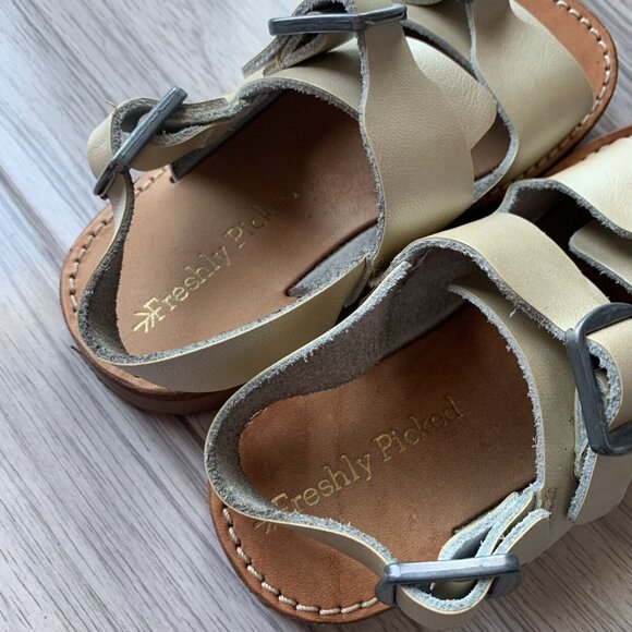 Freshly Picked Platinum Delray Sandals - Picture 4 of 6